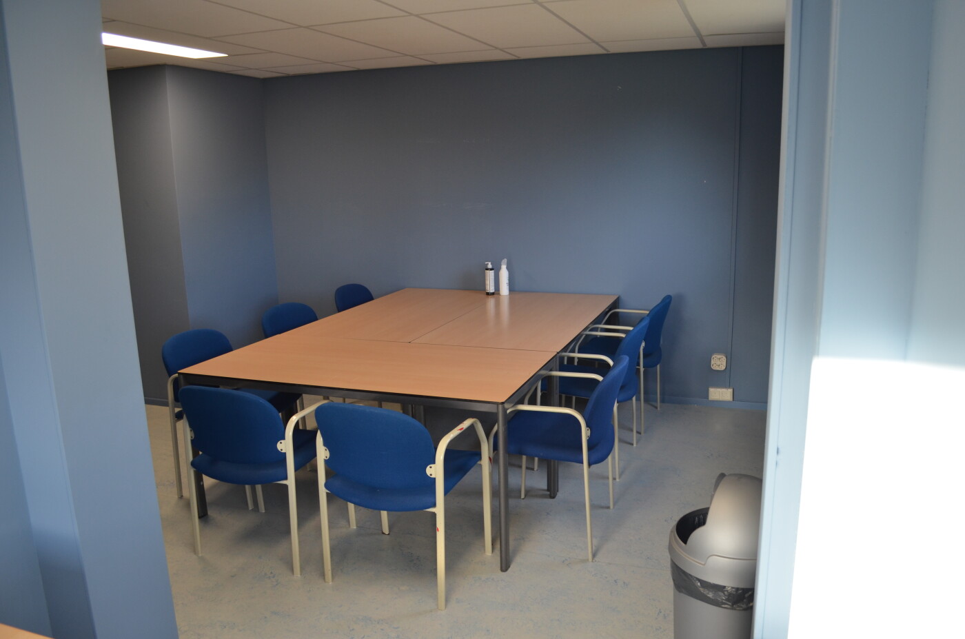 Huis voor de wijk, spreek/werkkamer 1.05
Eimerssingel-Oost 266 (6834CZ)